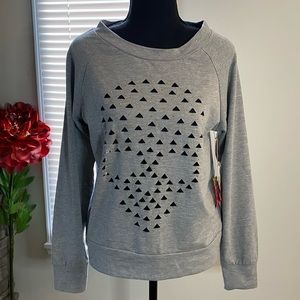 ❤️Skull cut out design on grey sweat shirt. Size Small NWT